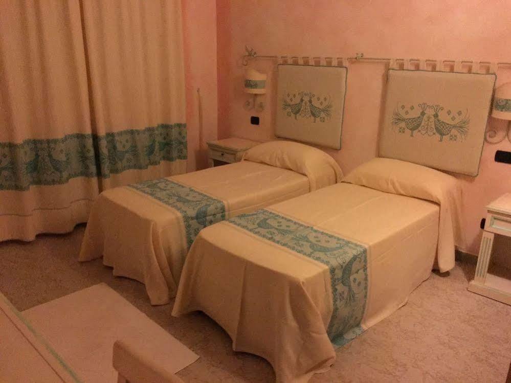Hotel Monreale Сардара Екстериор снимка